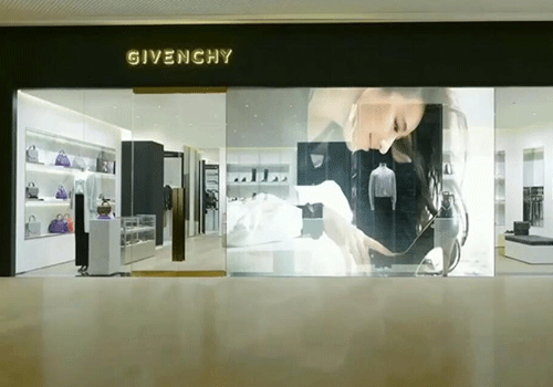 LED透明屏在市場(chǎng)上占據(jù)著重要位置！