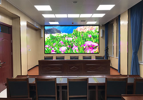 小間距LED顯示屏的優勢